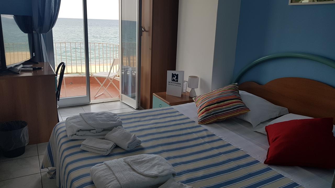 פיראינו Hotel Ristorante La Scogliera - Nuova Gestione מראה חיצוני תמונה